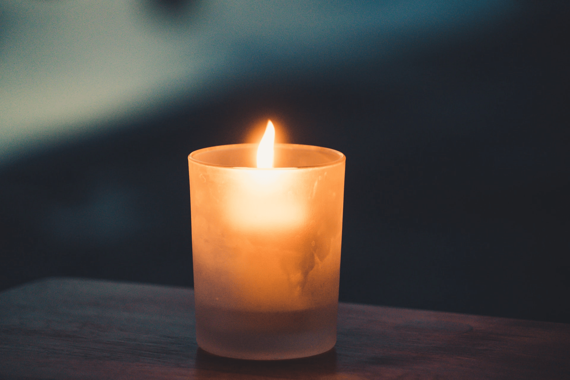 get candle wax out of carpet